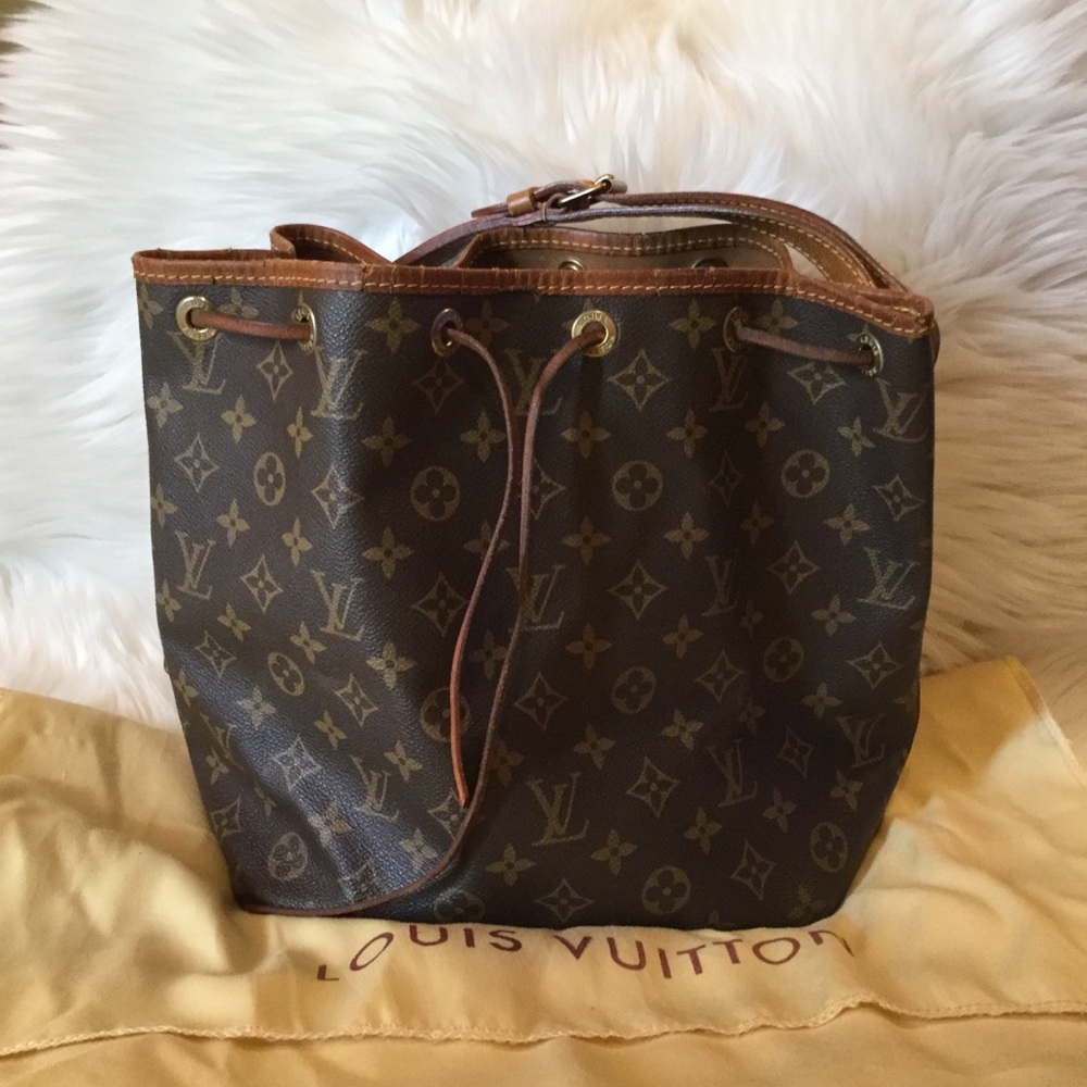 Authentic Louis Vuitton Noe pm drawstring